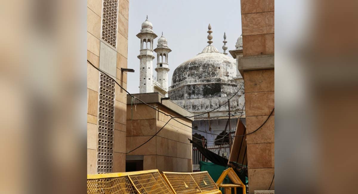 Gyanvapi mosque case: SC to await Varanasi court decision on maintainability of suit