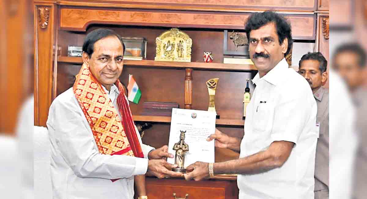 Stalin invites KCR for inaugural function of Chess Olympiad in Chennai