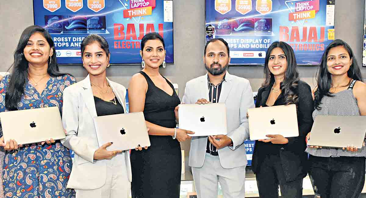 Bajaj Electronics ‘Biggest Laptop Sale’ in Hyderabad