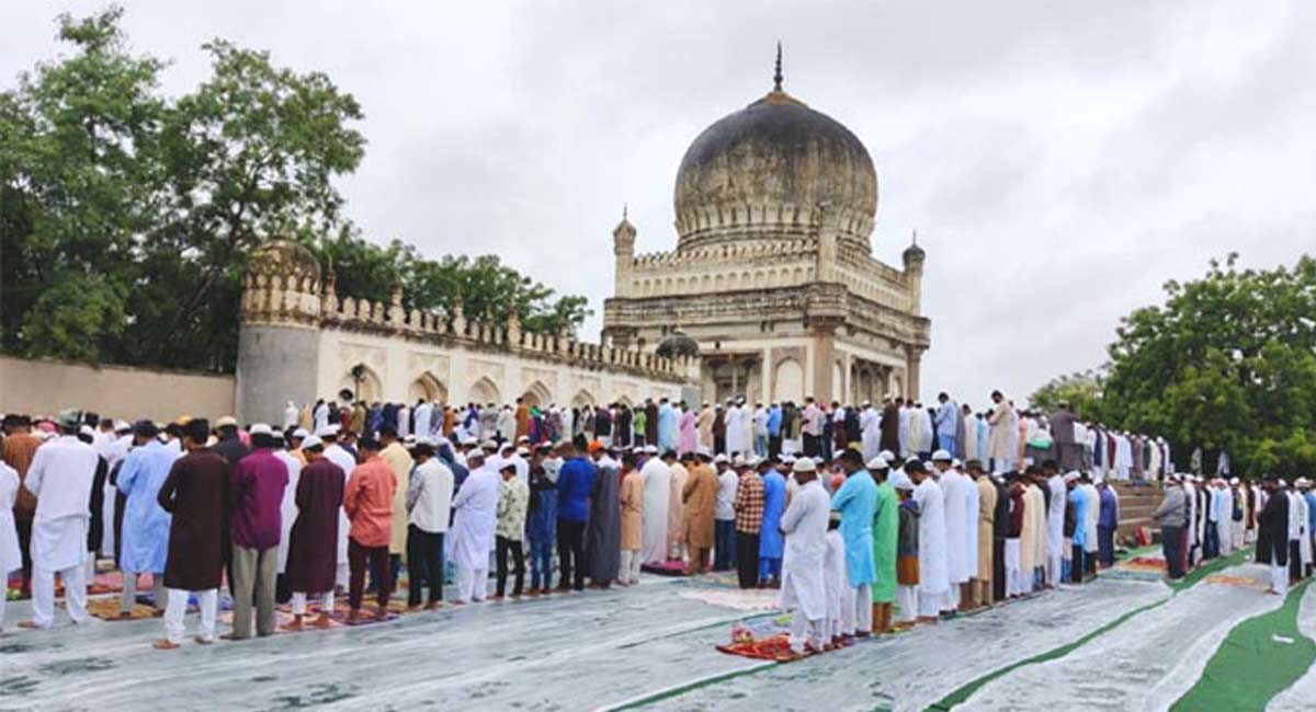 Muslims celebrate Eid-ul-Adha in Hyderabad