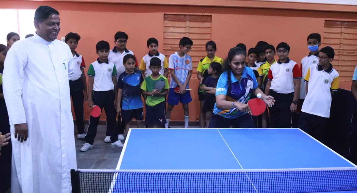 Satya clinches Inter-School Table Tennis title
