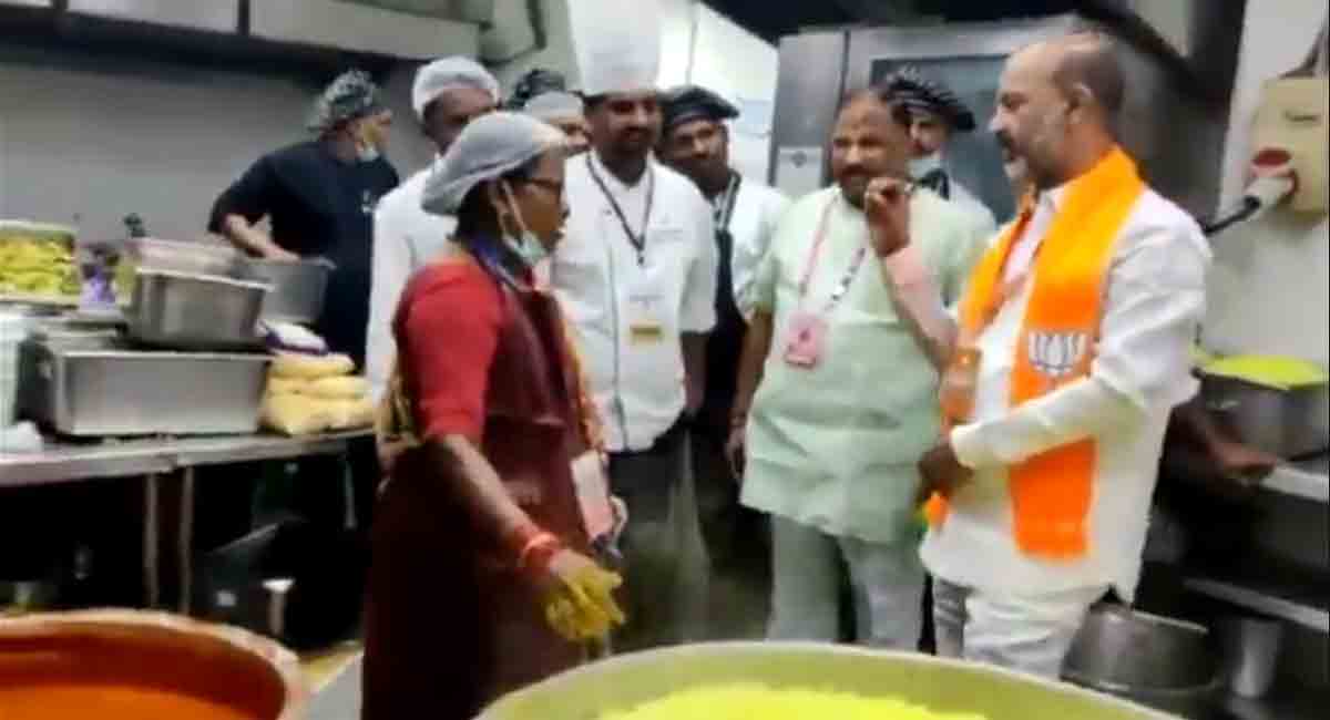 PM, HM other BJP stalwarts get to taste signature dishes of Telangana