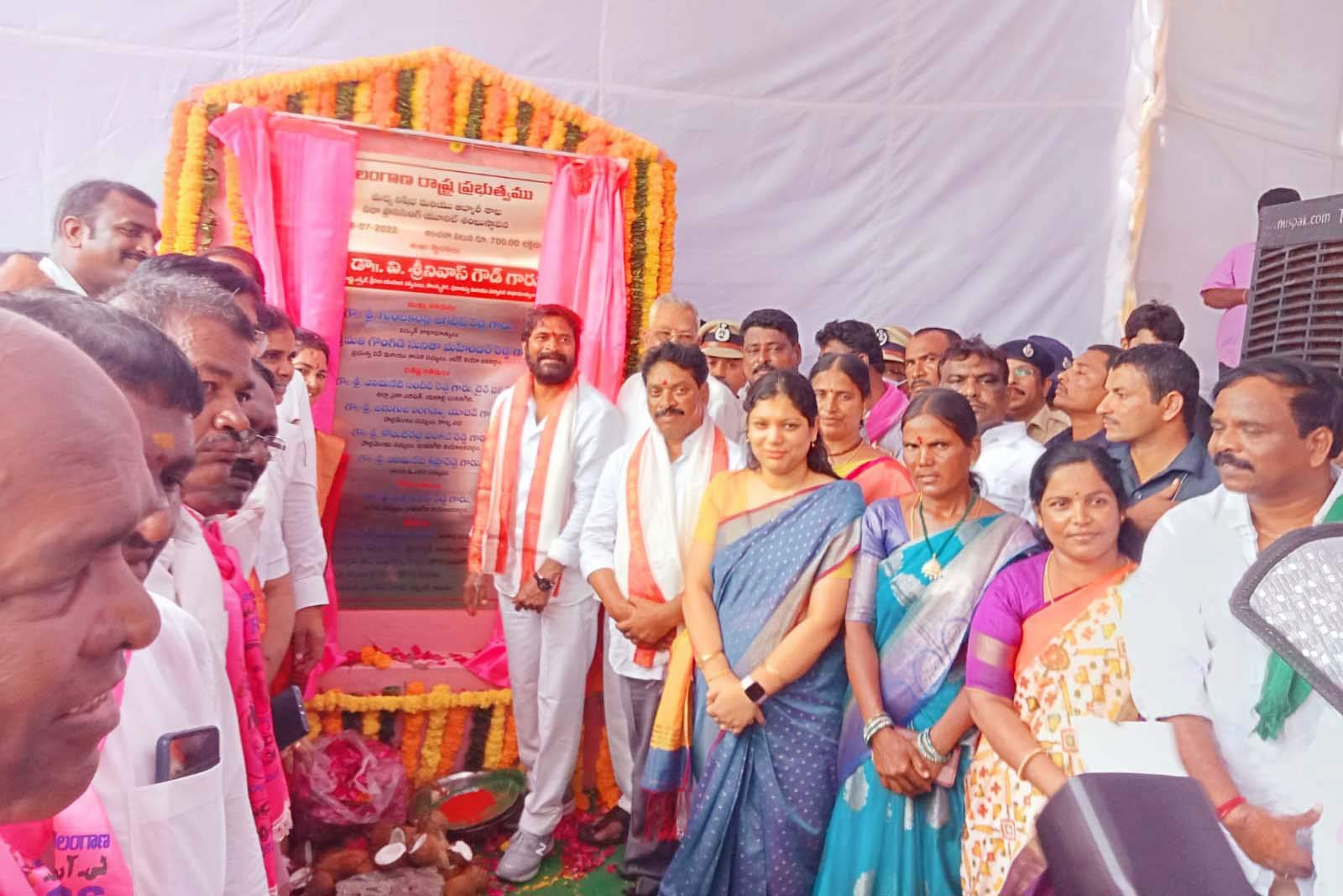 Yadadri: Minister Srinivas Goud lays foundation stone for Neera Production Centre