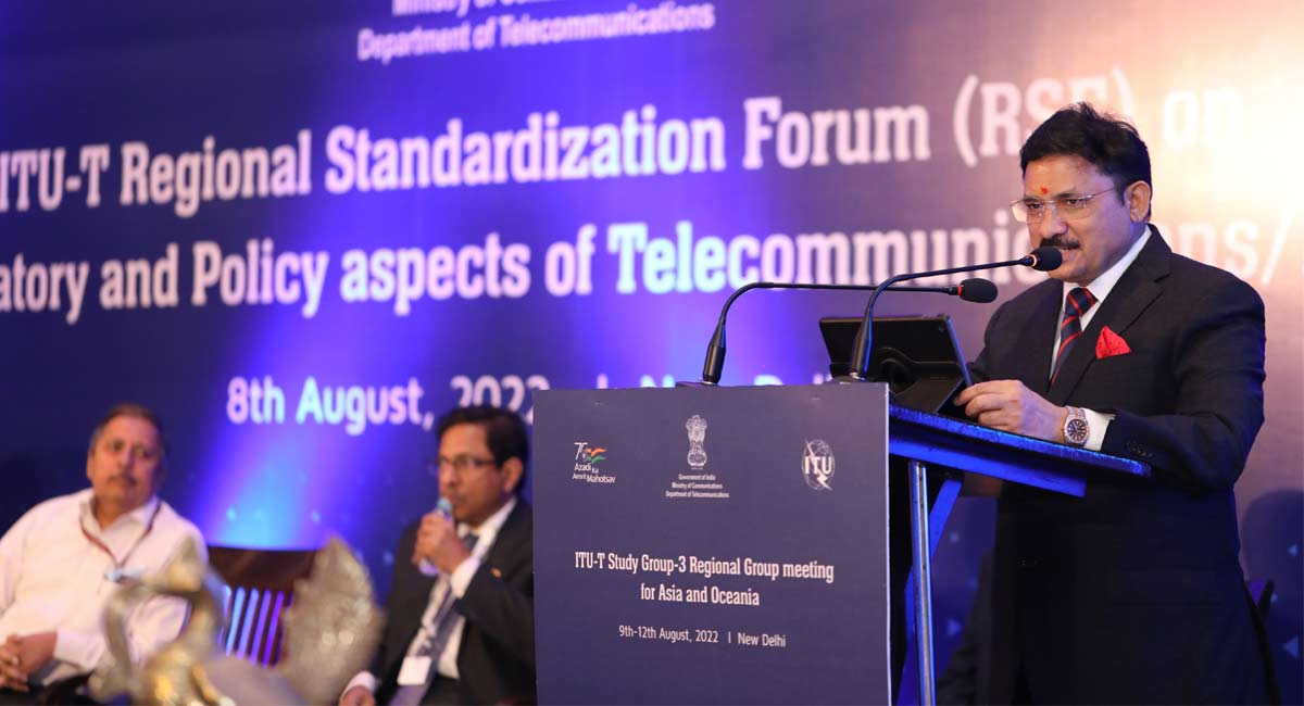 5G mobile services likely to be rolled out in about a month: MoS Telecom