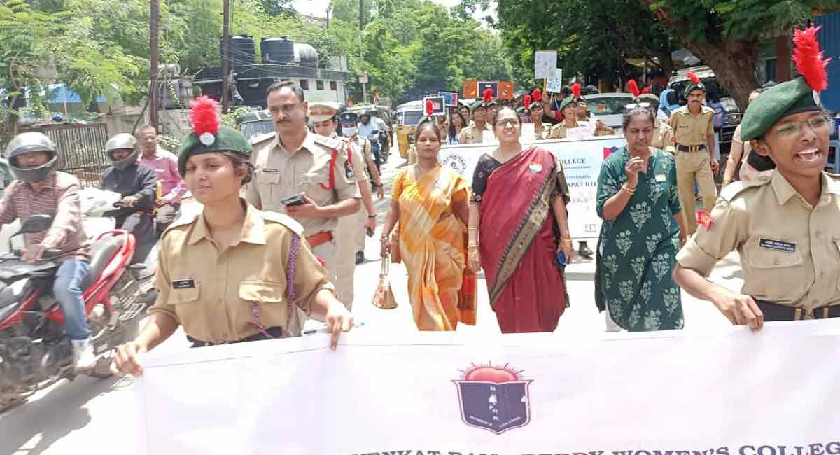 Hyderabad: Police take out awareness rally against drug abuse