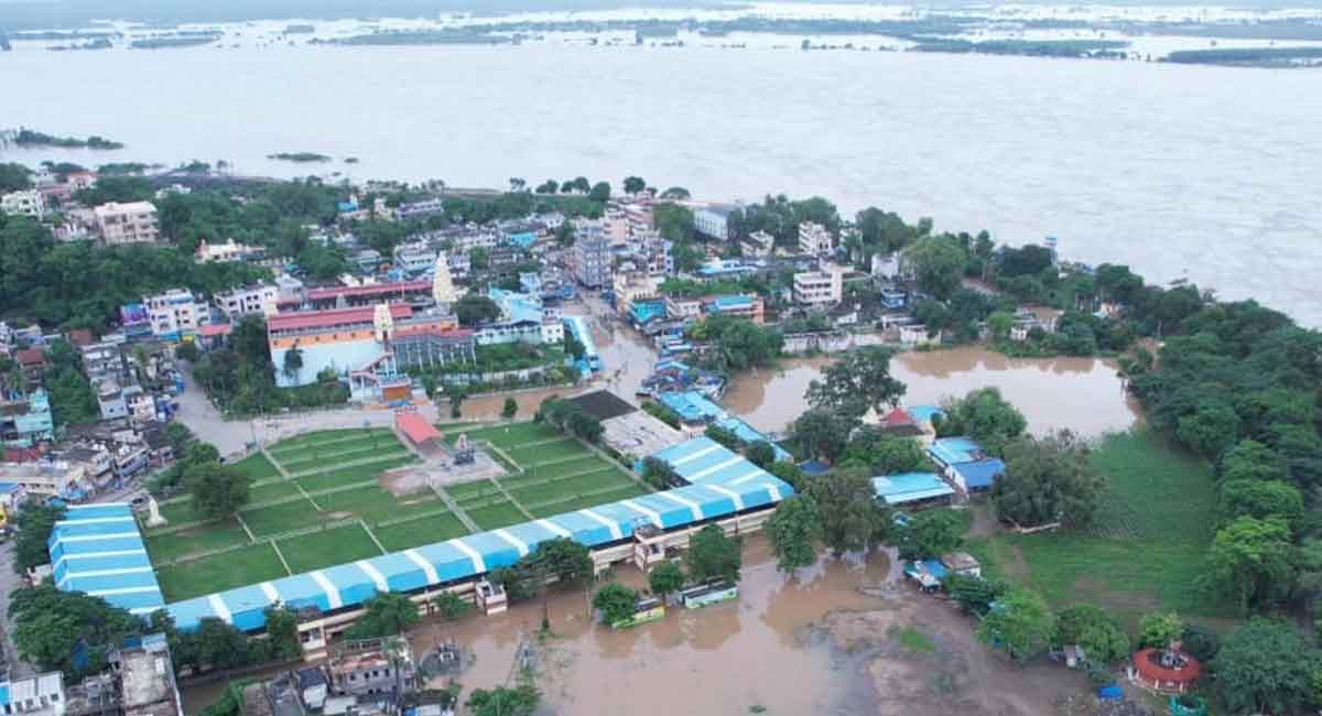 Kothagudem: 16,044 families affected by Godavari floods to get compensation
