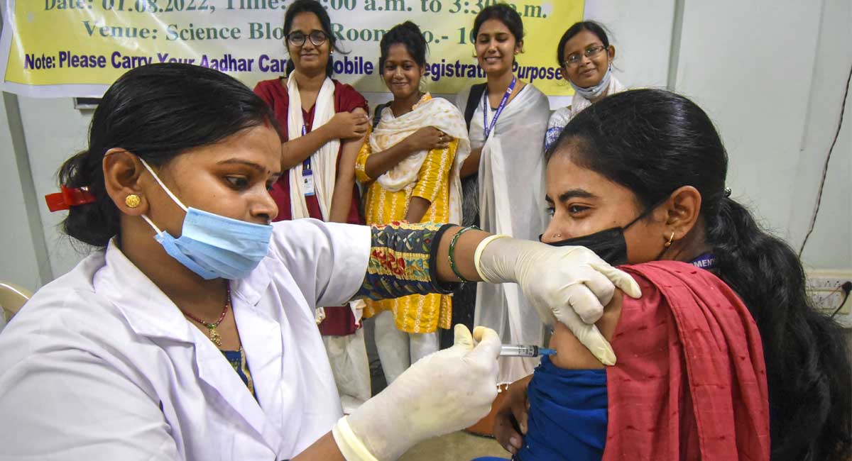 India records 20,551 new COVID-19 infections, 70 fatalities