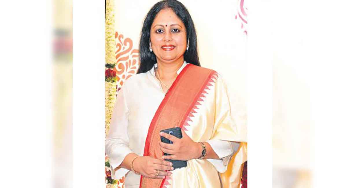 Telugu film actress Jayasudha likely to join BJP