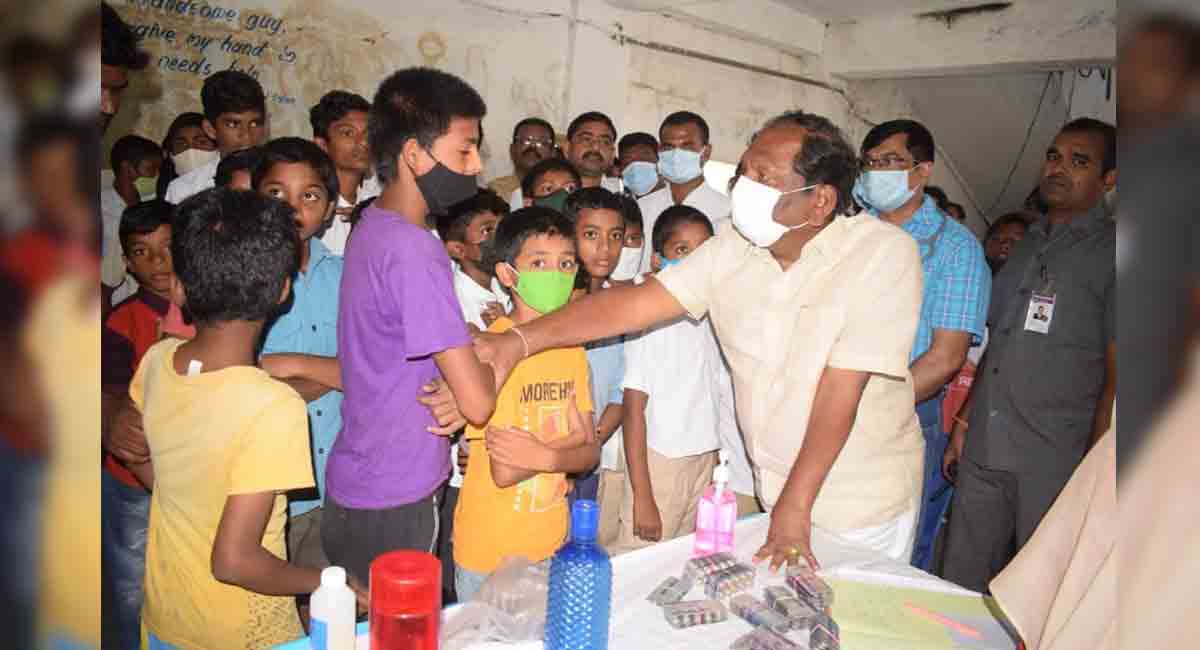 Minister Koppula makes surprise visit to residential school in Peddapalli