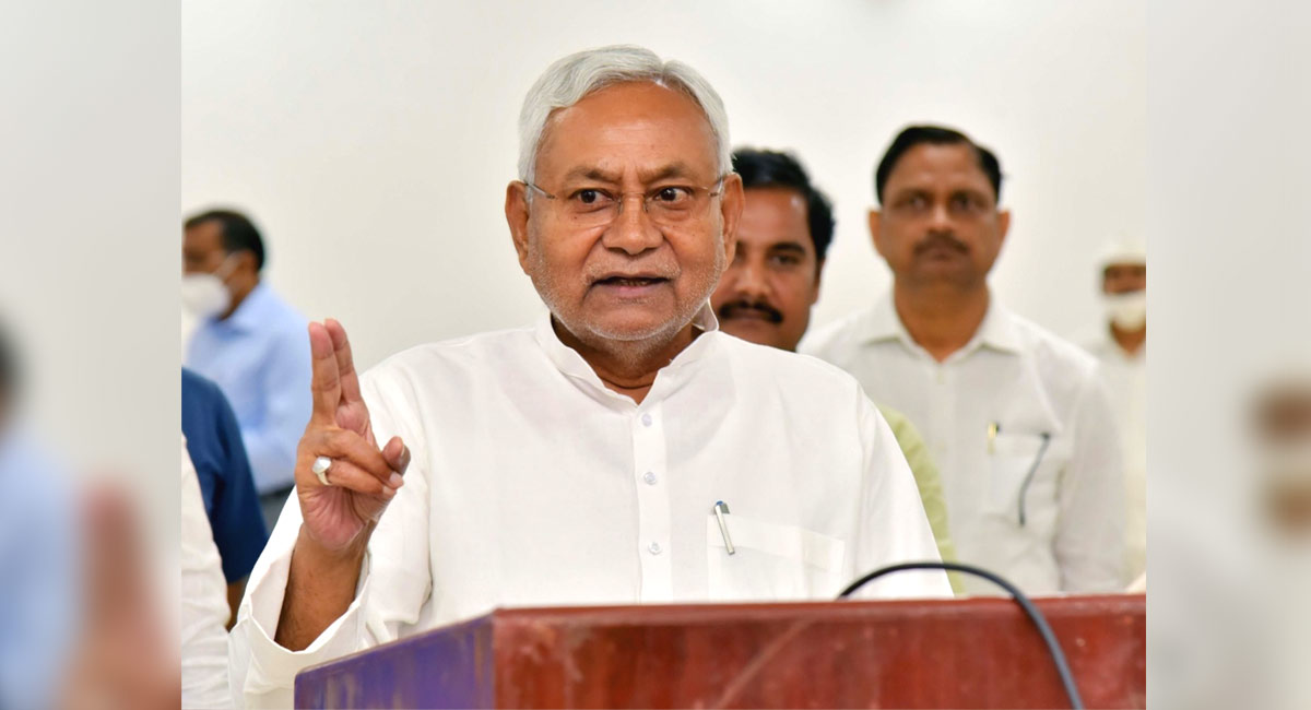 Nitish Kumar takes oath as Bihar Chief Minister for 8th time