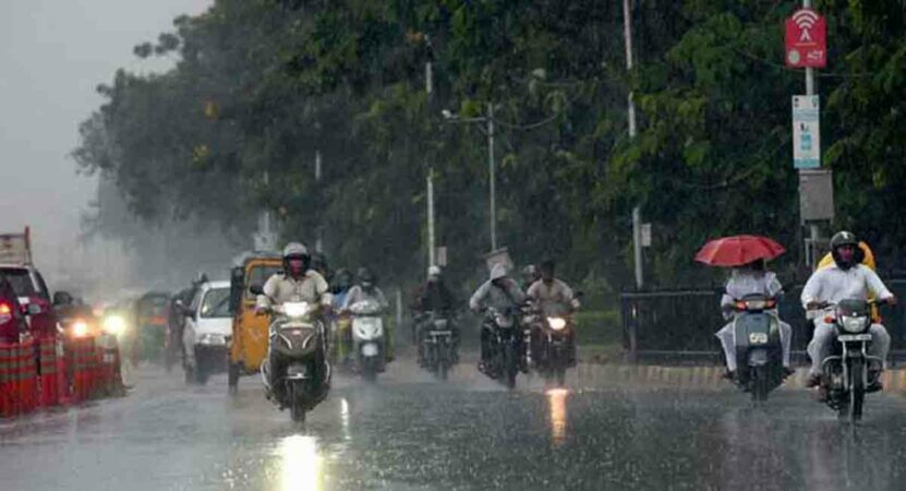 Rains lash Hyderabad on Monday morning