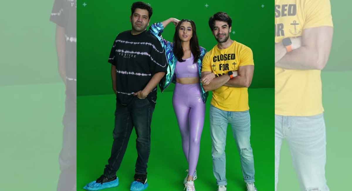 Sara Ali Khan’s BTS pic from her ‘Shoot Day’ makes one wonder what’s cooking?