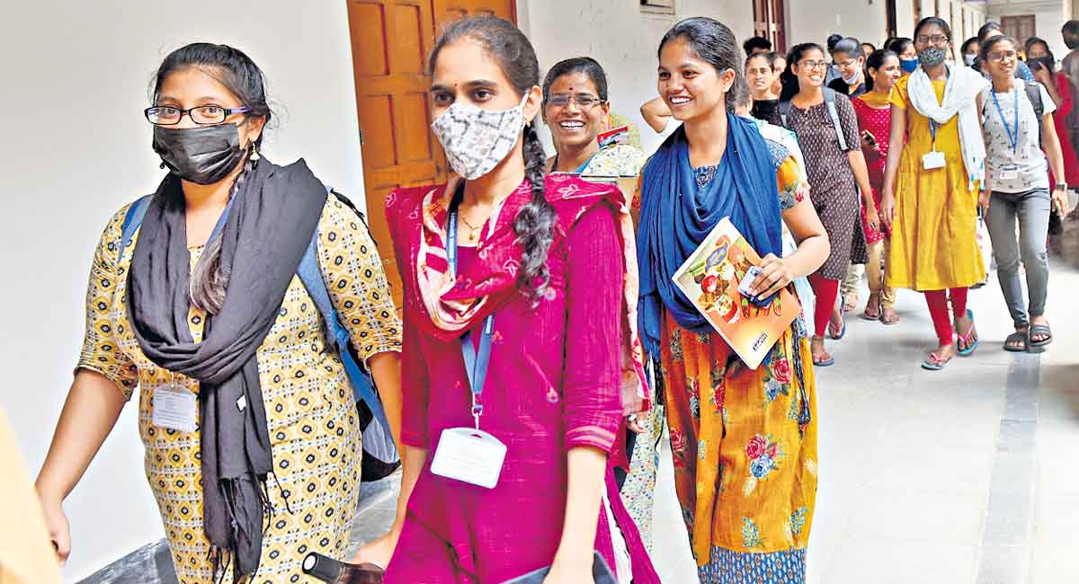 Telangana: Polytechnic students prefer govt colleges over private