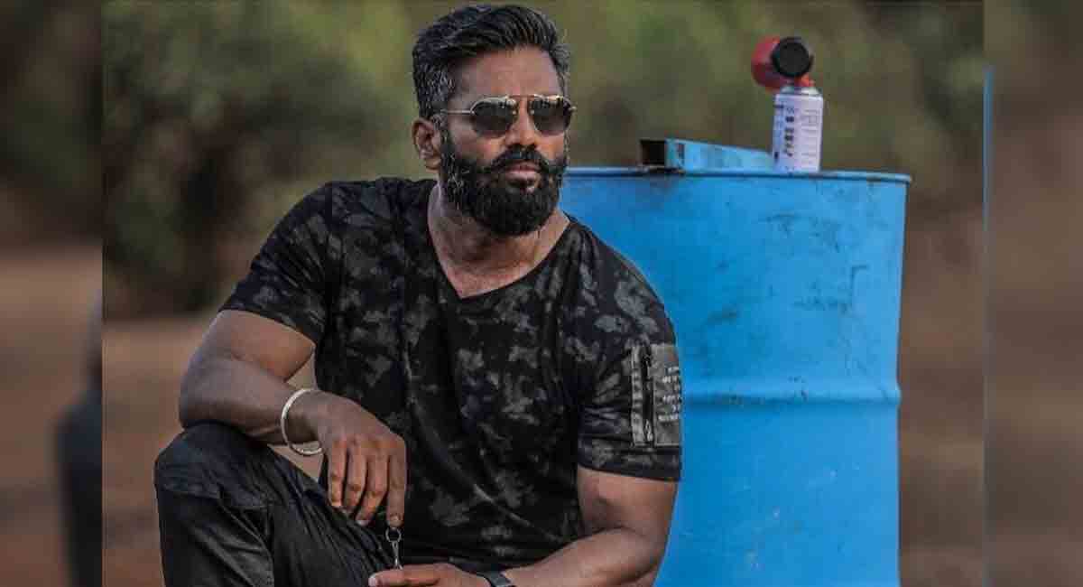 Actor Suniel Shetty joins LinkedIn at 60 with an inspiring post 