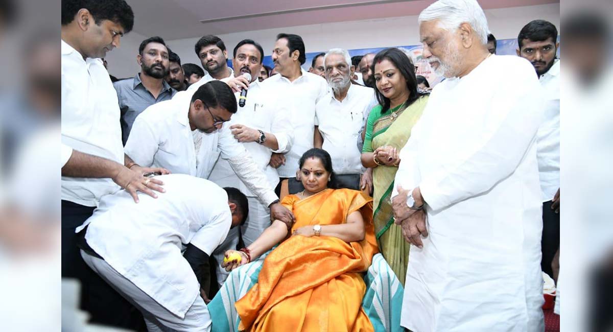 Swatantra Bharata Vajrotsavalu: Blood donation camps organised in Hyderabad