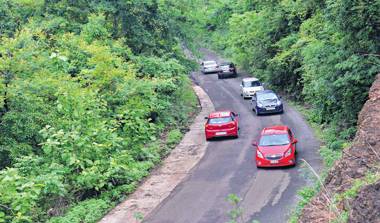 This winter, go road tripping via these roads in Telangana