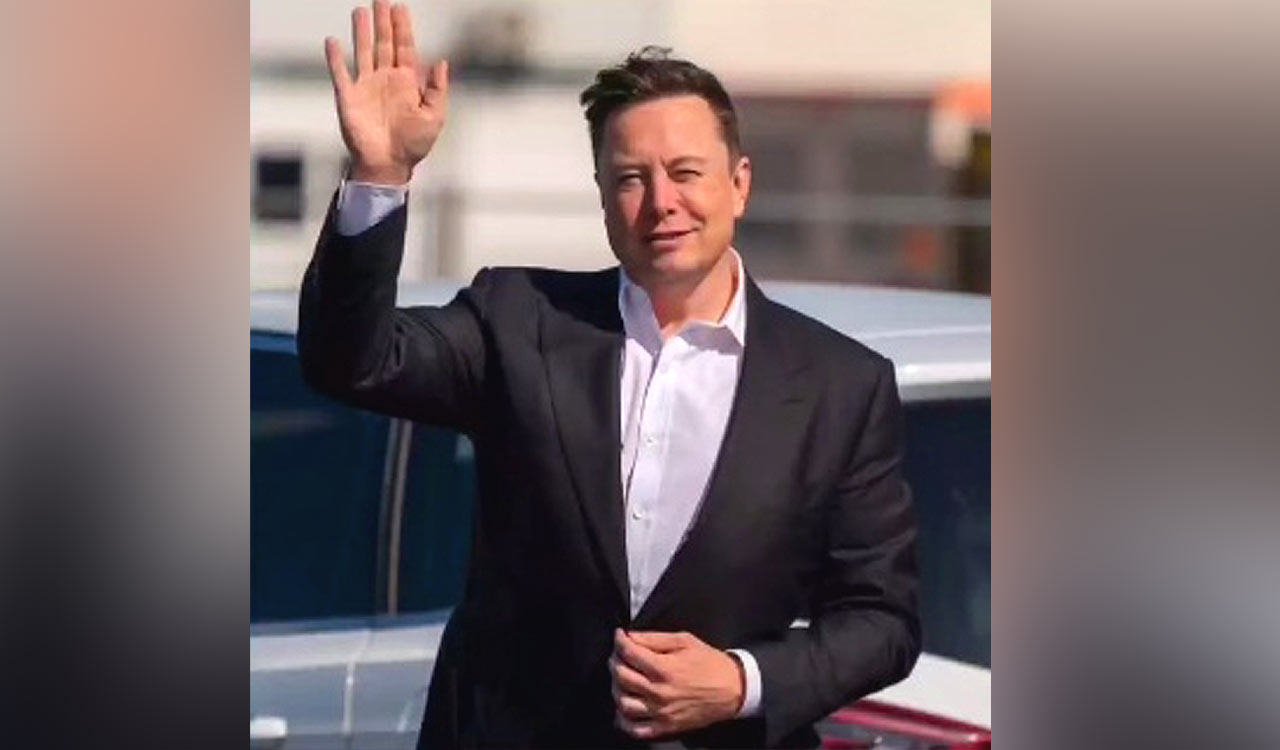 Elon Musk begins mass layoffs at Twitter