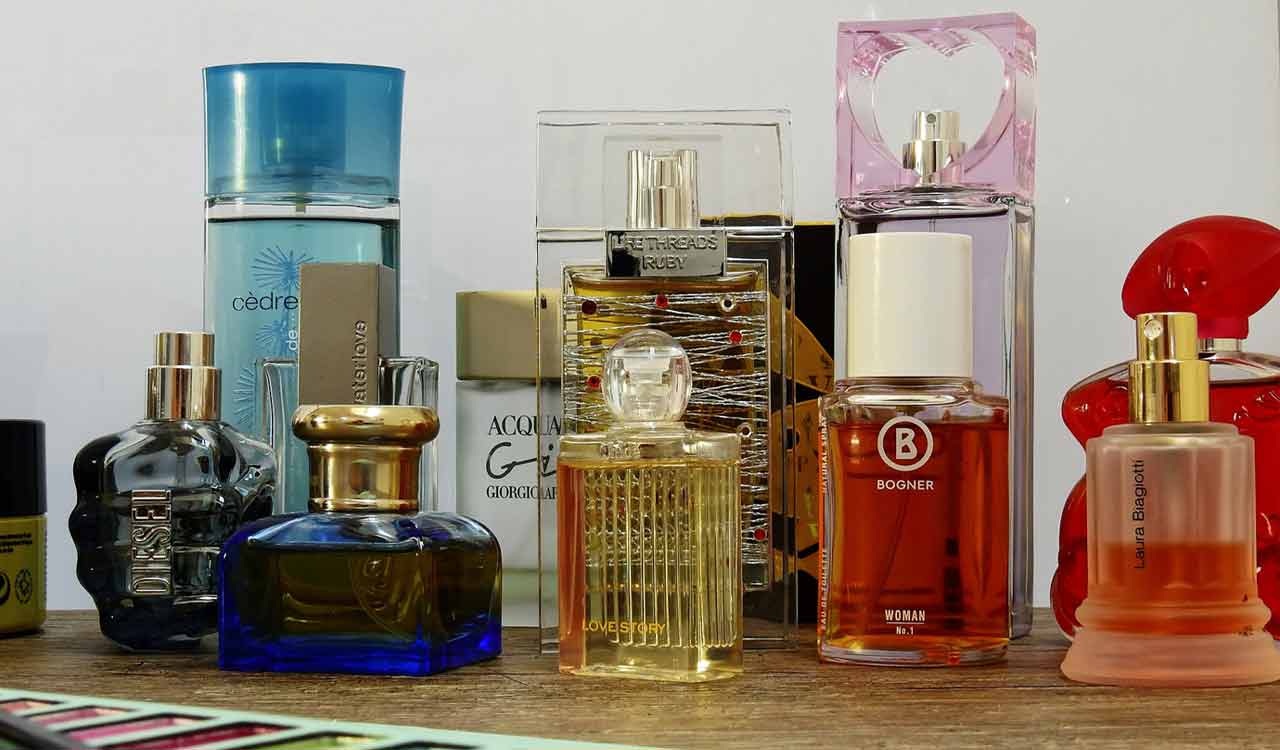 Top 5 perfumes for men and women; make your pick to get your hands on that  perfect fragrance-Telangana Today