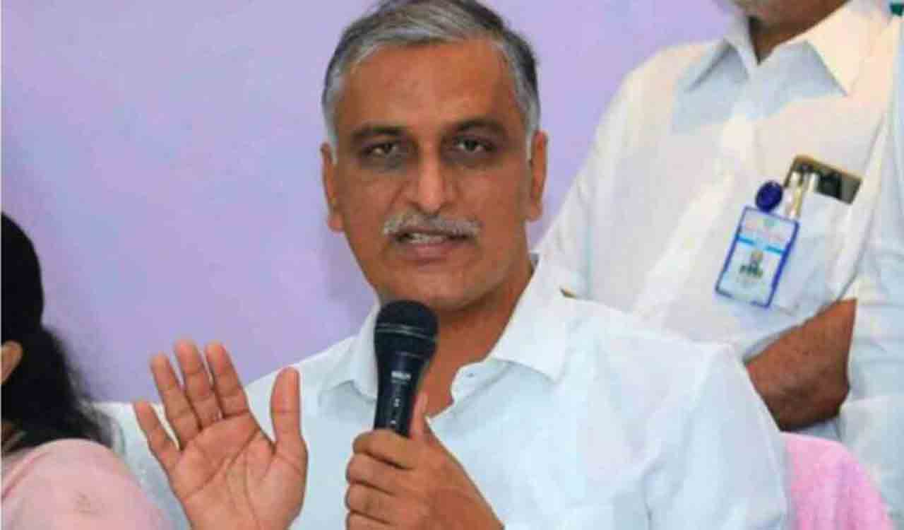 Harish Rao offers condolences to PV Satheesh’s family, women of DDS