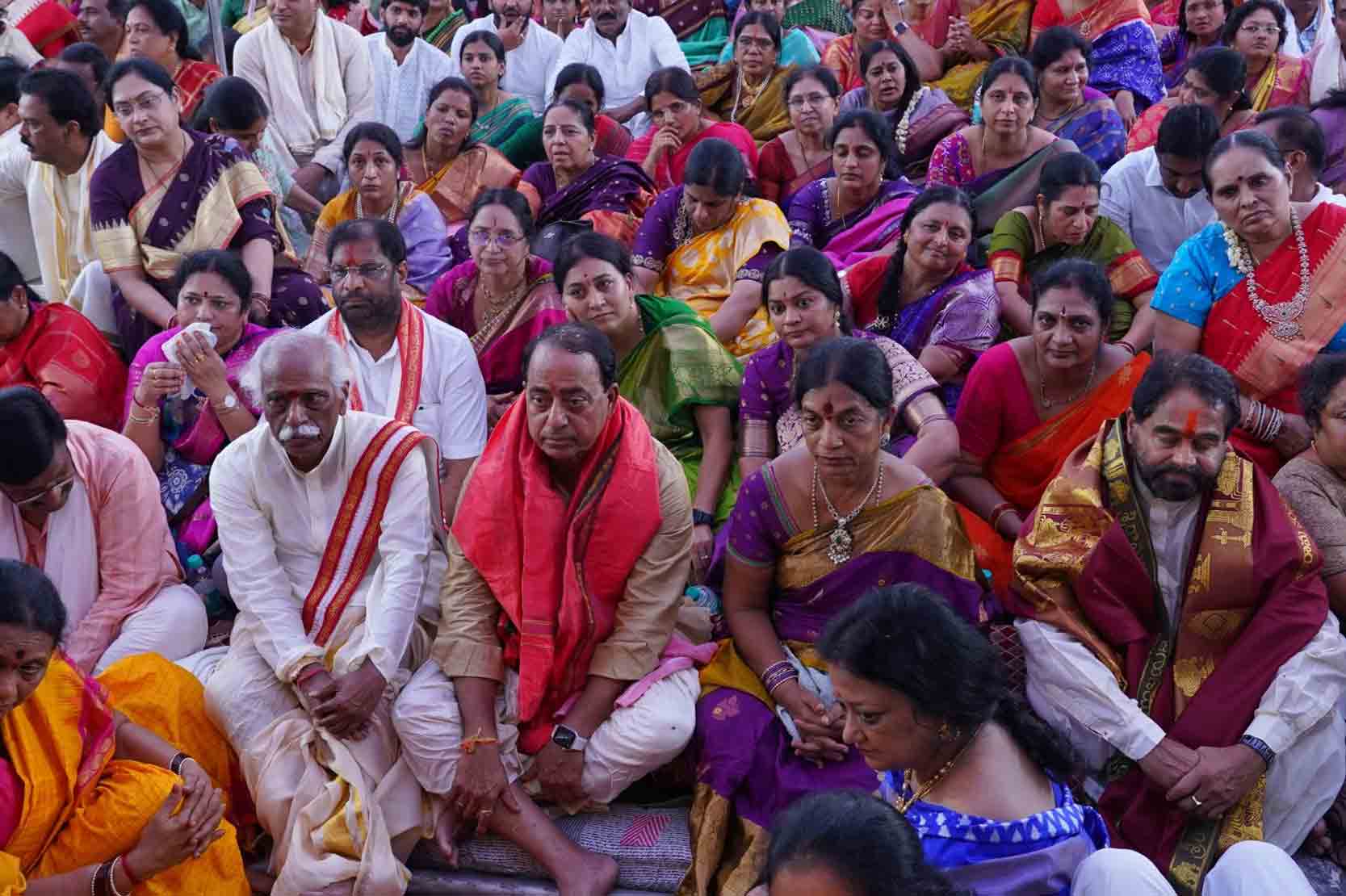 Haryana Governor Bandaru Dattatreya and others at Bhadrachalam