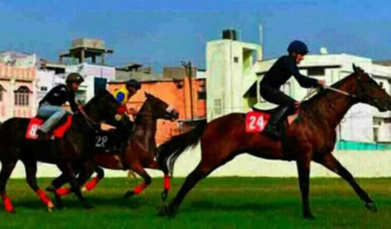 Horse Racing: Christofie comes out on top in the Mumbai feature