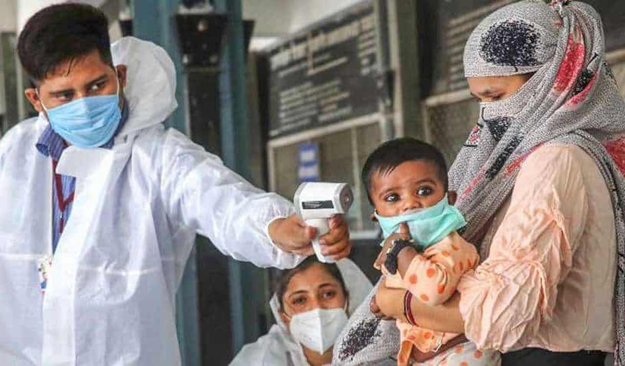 India records 5,880 new COVID-19 cases, 14 deaths