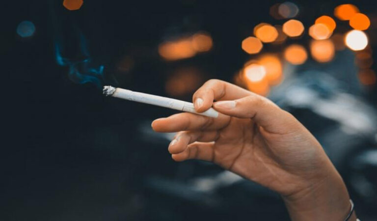 This Ai Based Smartphone App May Help You Quit Smoking