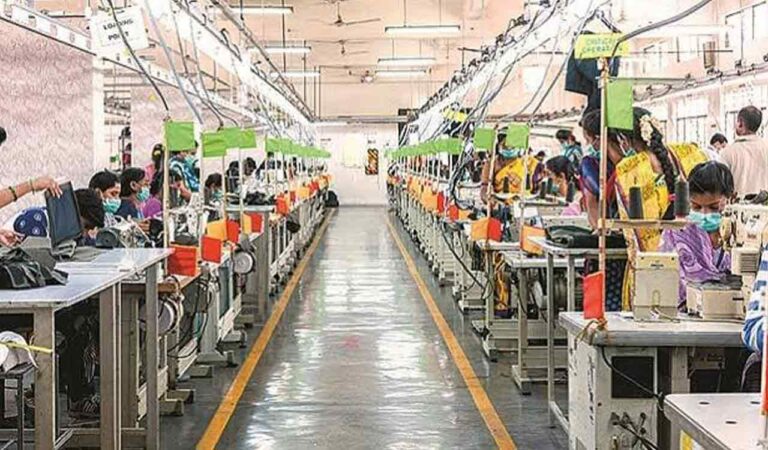 Sircilla To New York First Batch Of ‘made In Telangana’ Garments Exported (1)