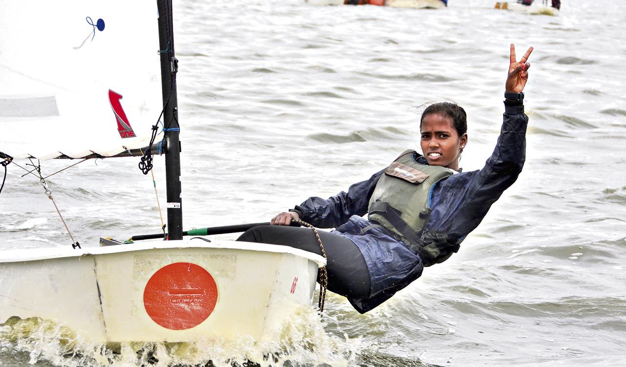 Dharani-Mallesh, Deekshita dominate second day of Monsoon Regatta Sailing Championships