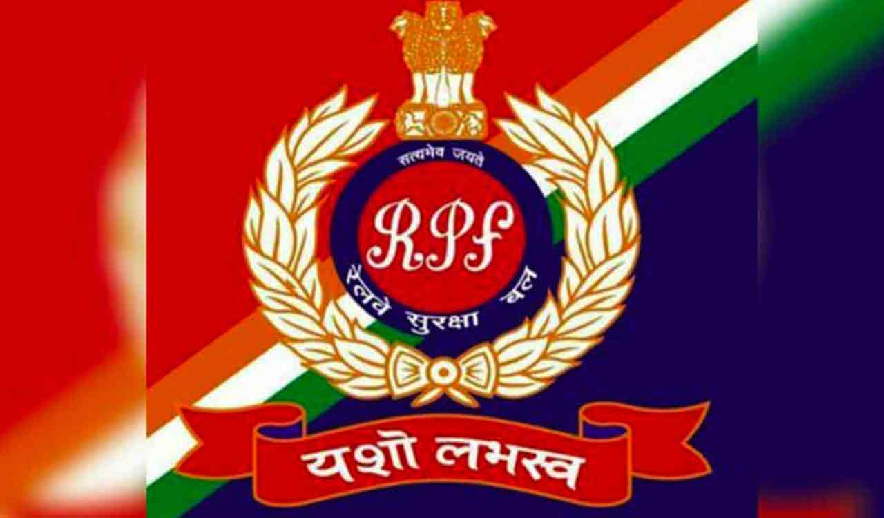 3-year-old girl rescued by RPF