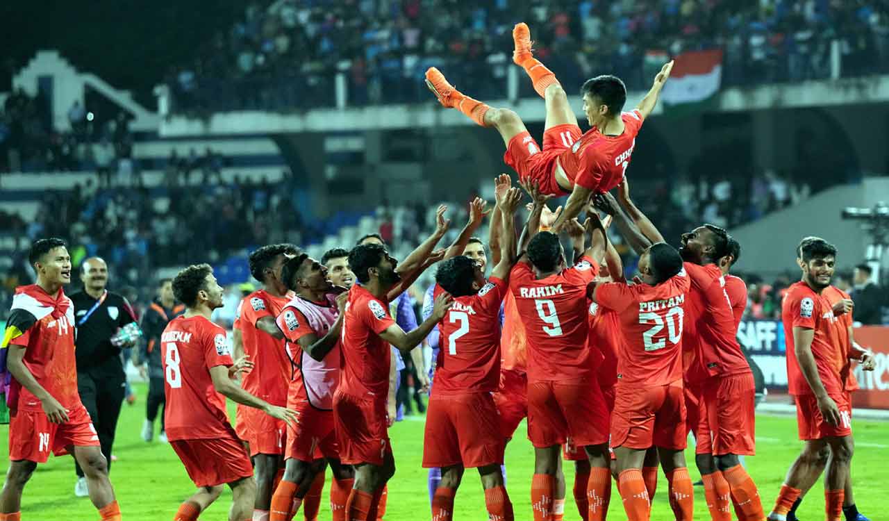 India beat Kuwait in penalty shootout to win SAFF Championships title ...