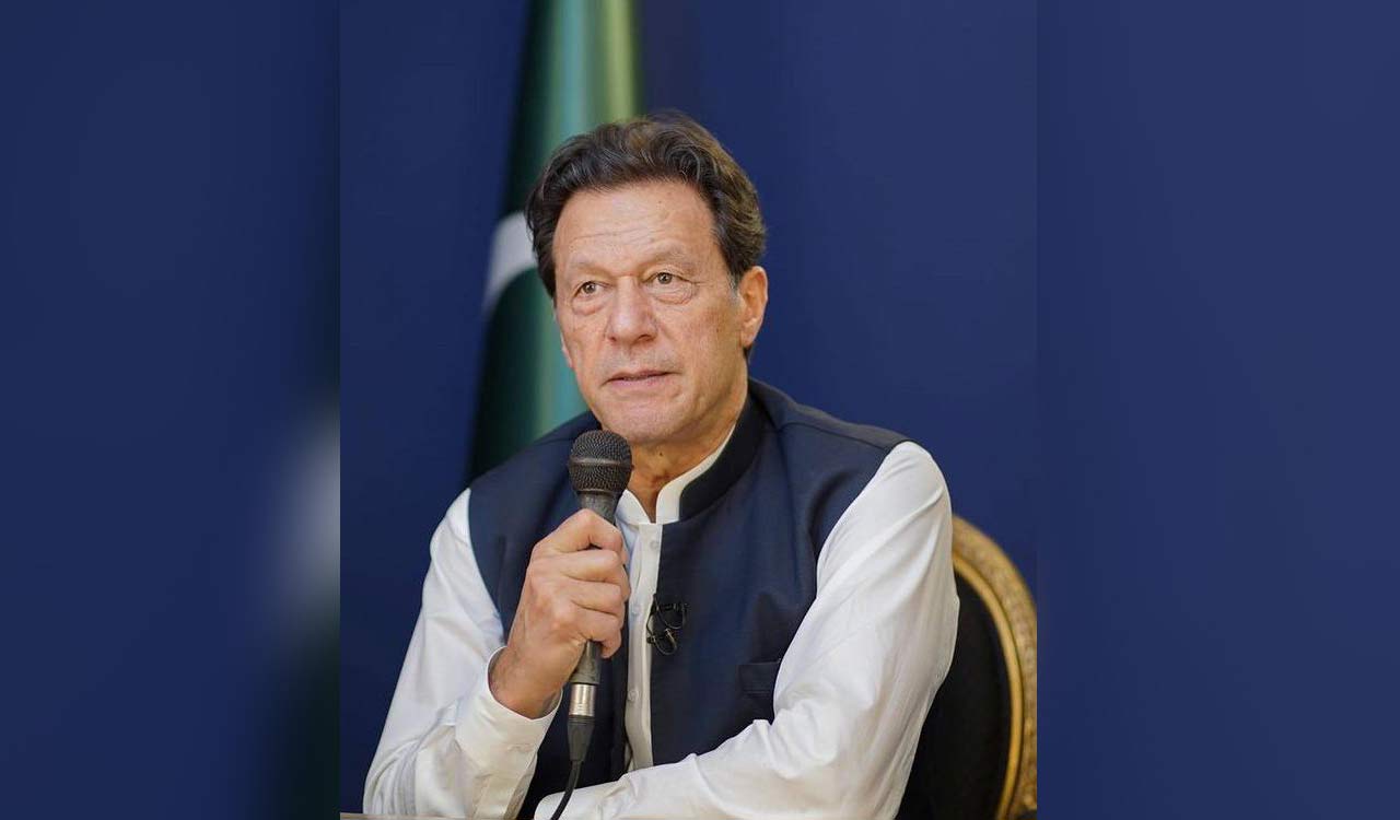 Pakistani court cancels former PM Imran Khan’s pre-arrest bail; makes it difficult for him to escape jail