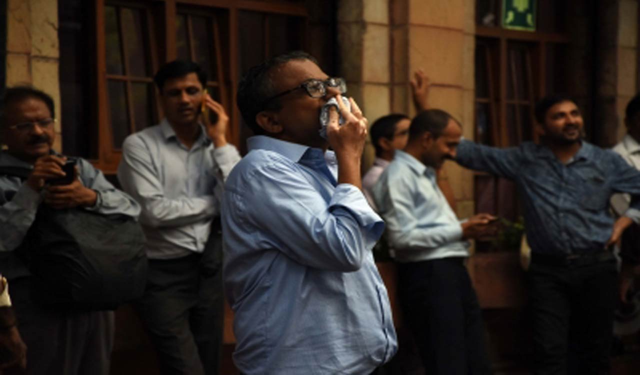 Indian equities see profit booking for third consecutive day
