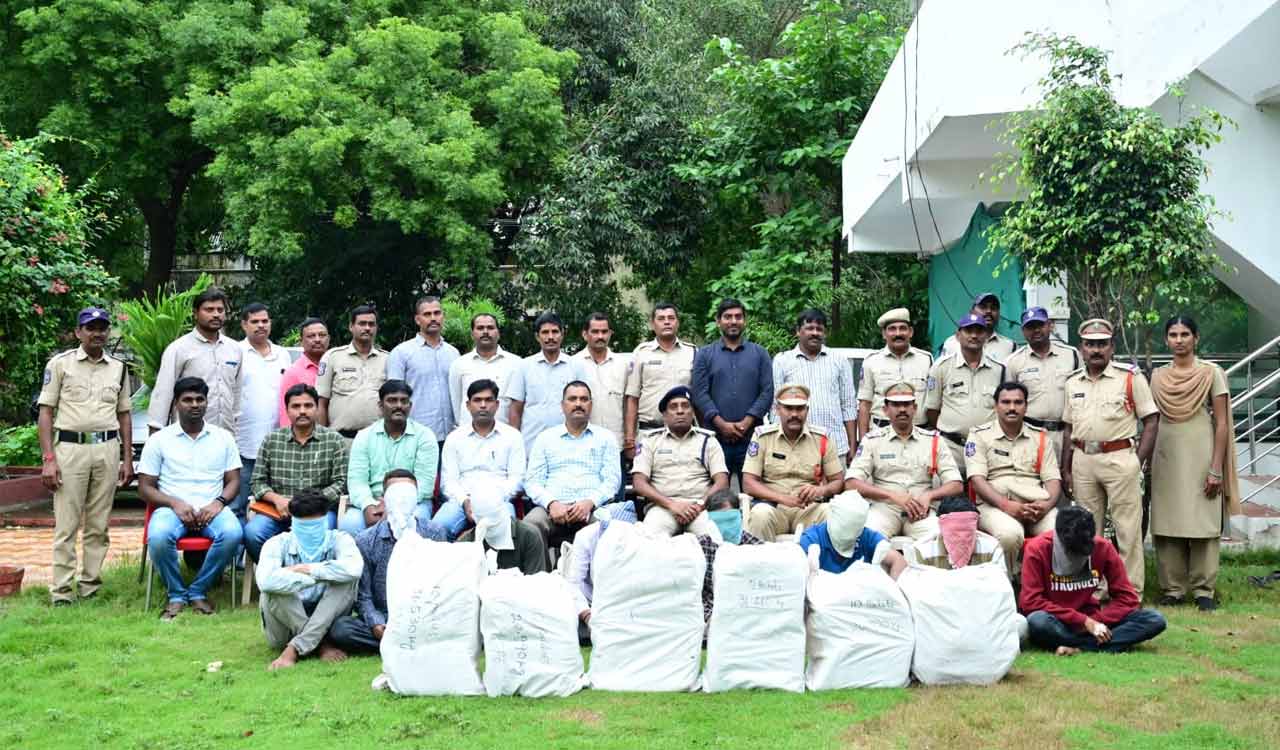 Ganja racket busted, eight arrested with 150 kg