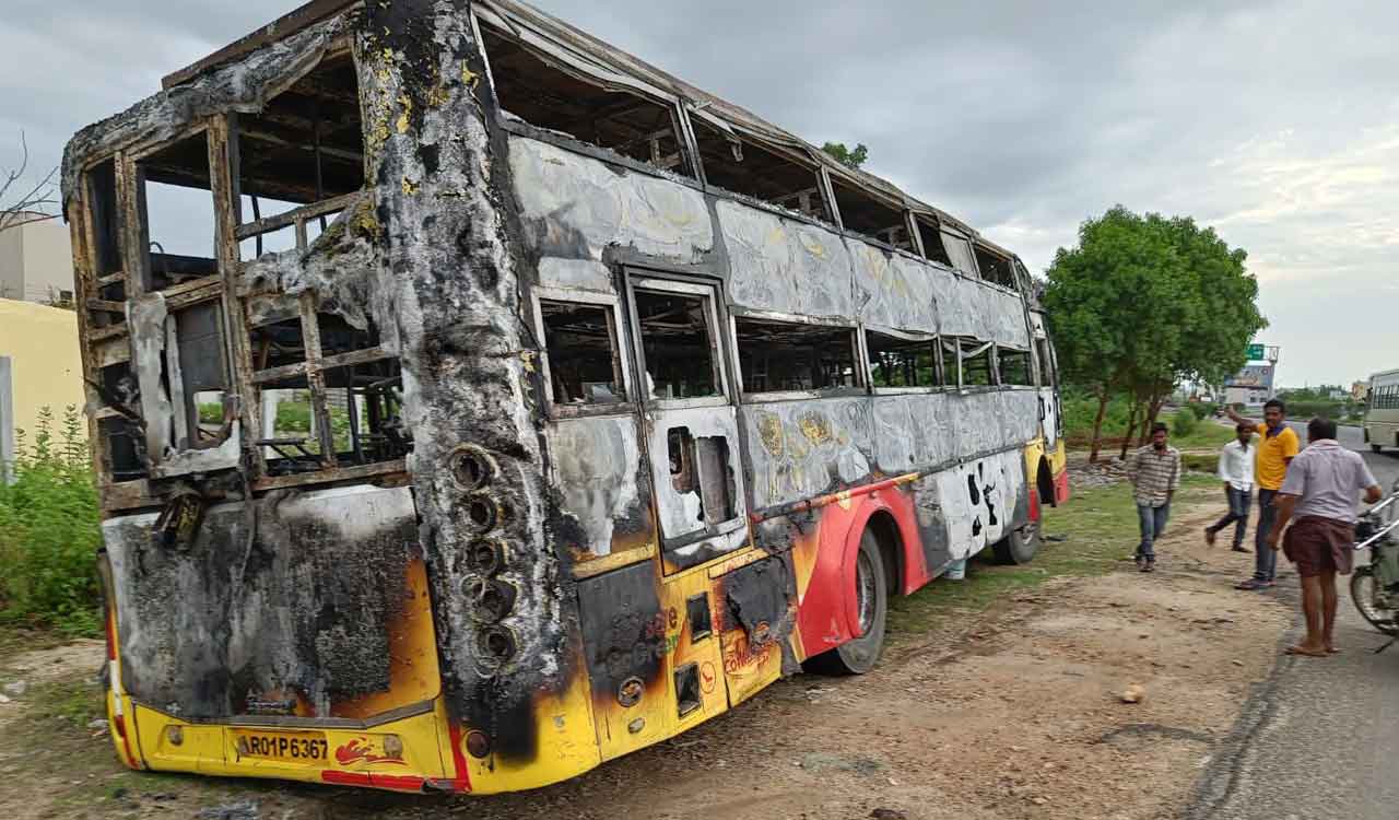 Telangana: Private travels bus catches fire; no one injured