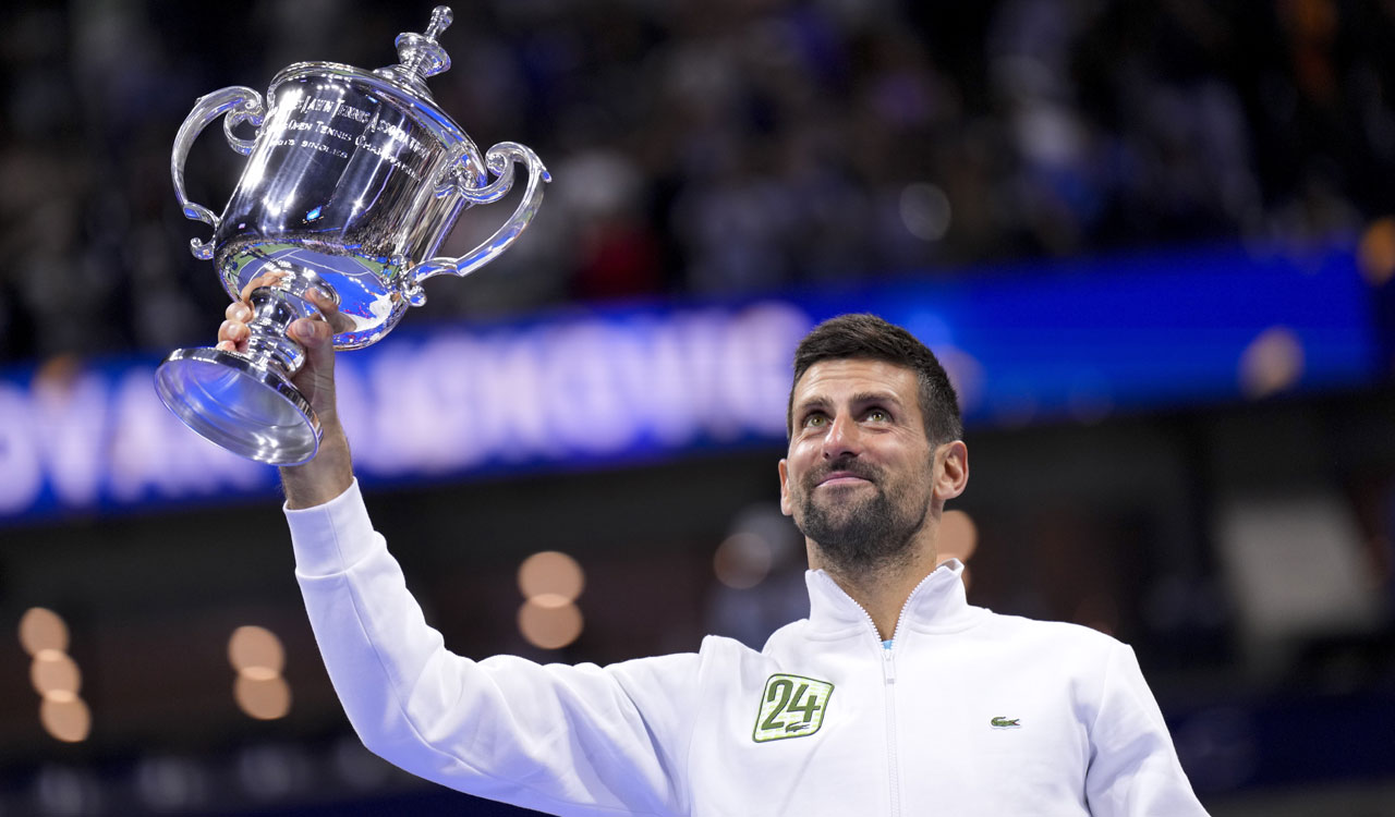 Aryna Sabalenka, Novak Djokovic move to No. 1 spot in the rankings