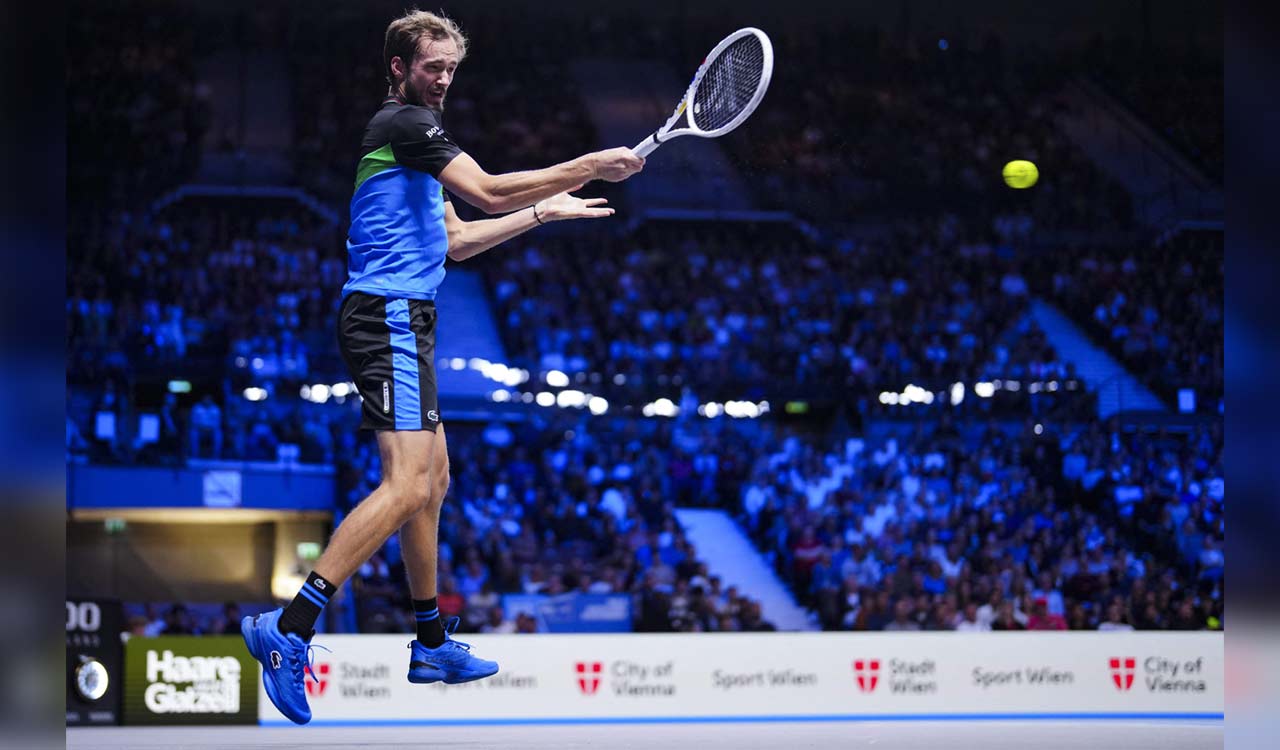 Medvedev faces Sinner in the Vienna Open final 