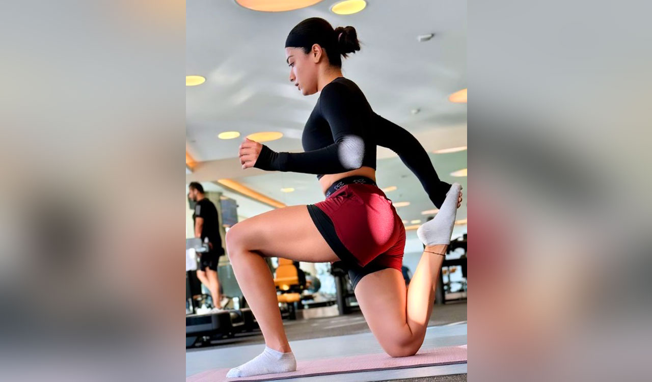 Rashmika Mandanna Sets Fitness Goals: “Don’t Forget to Stretch”
