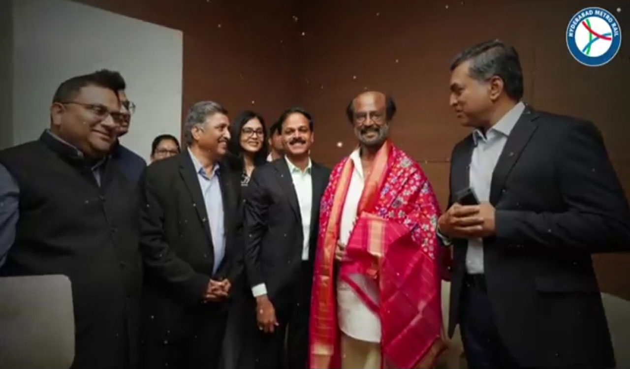 Actor Rajinikanth visits Hyderabad Metro Rail Project, applauds Operations Control Centre