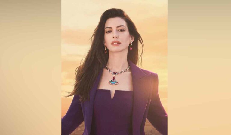 Anne Hathaway was told she had zero sex appeal in Hollywood