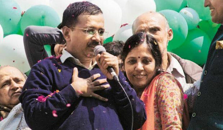 Delhi CM Arvind Kejriwal's wife to hold press conference at noon