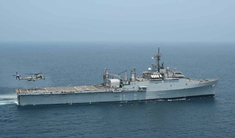 Indian Navy and US Navy conduct Exercise Tiger Triumph