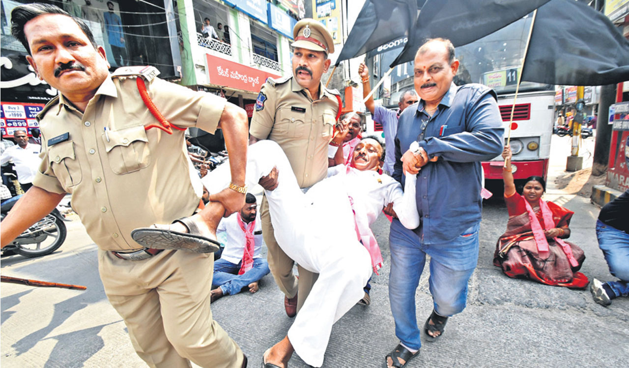 BRS stages protests across Telangana against Kavitha’s arrest