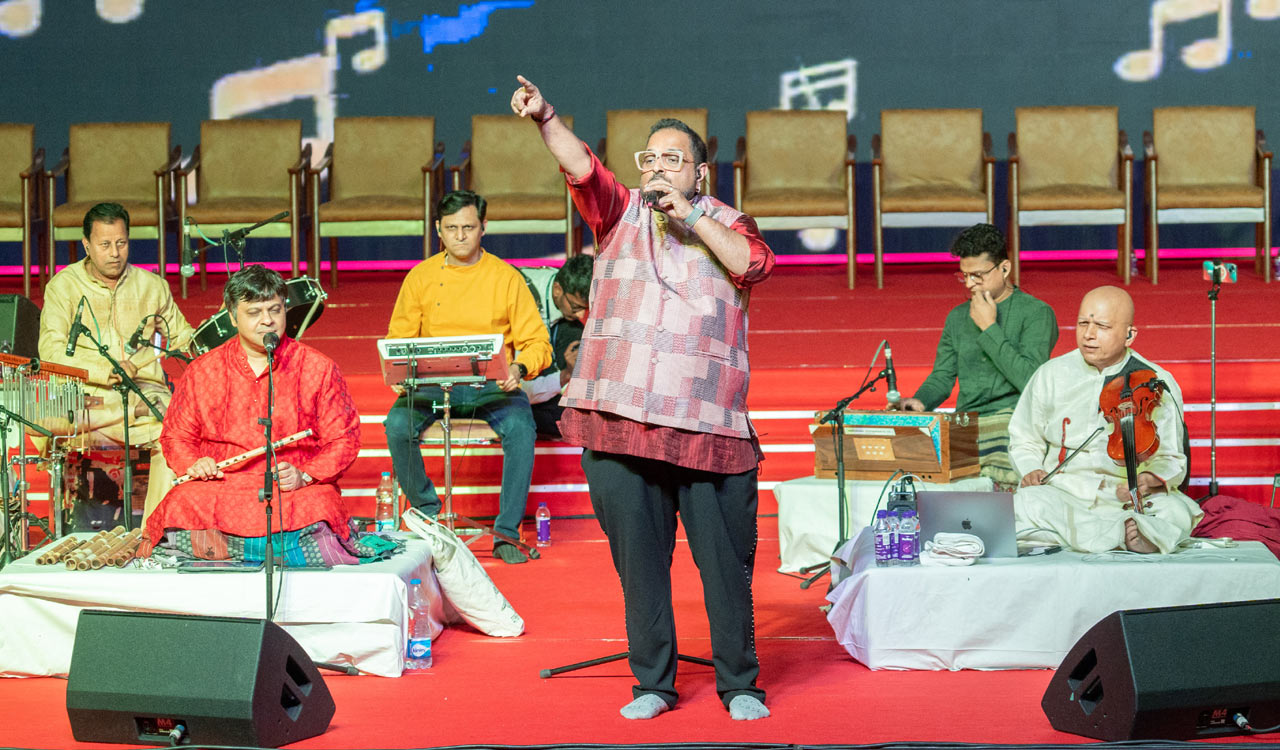 Global Spirituality Mahotsav: Participants enraptured by spiritual music rendition 
