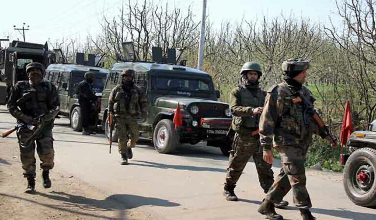 2 terrorists dead, 2 Army personnel injured as gunbattle resumes in J-K's Baramulla
