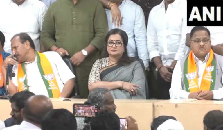 Actor-turned-politician Sumalatha Ambareesh joins BJP