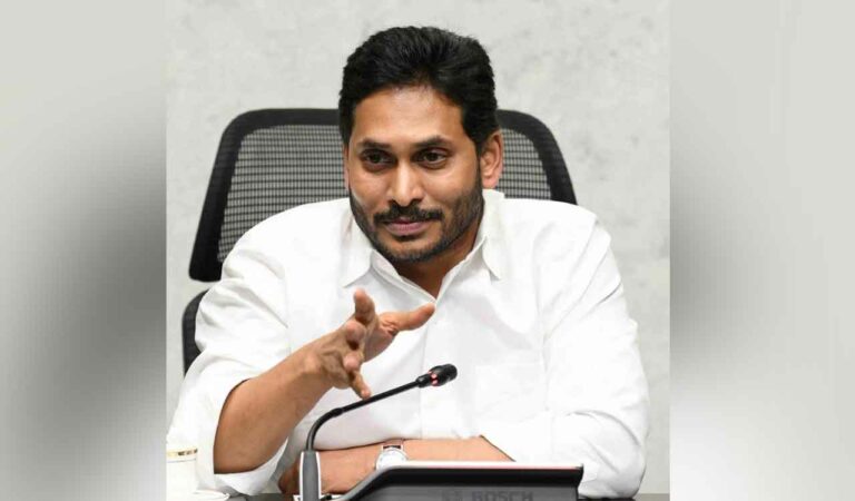 EC issues notice to AP CM Jagan for remarks against Chandrababu Naidu