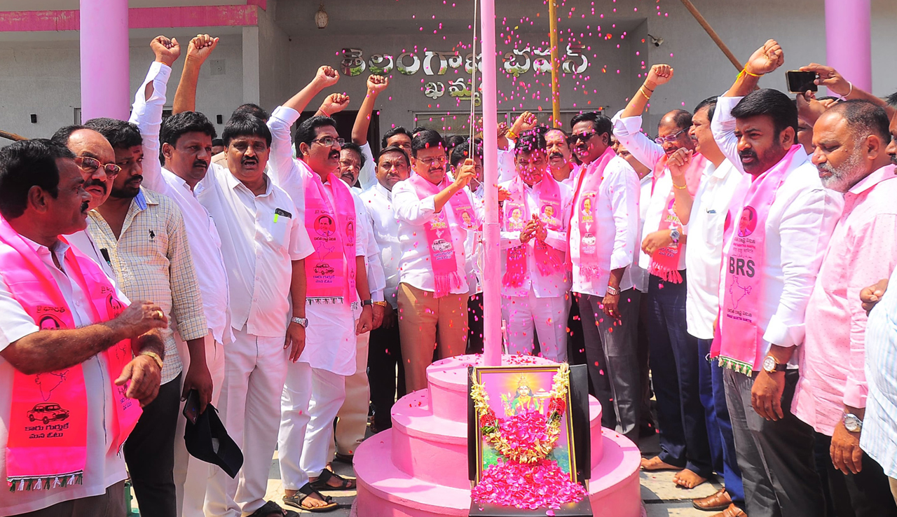 ‘Elect BRS nominee to make Telangana’s voice heard in Parliament’