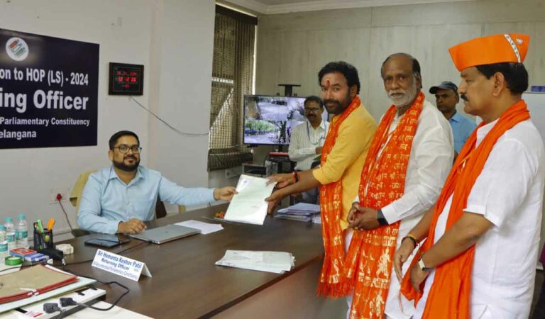 Kishan Reddy, Arvind Dharmapuri file nomination in Telangana