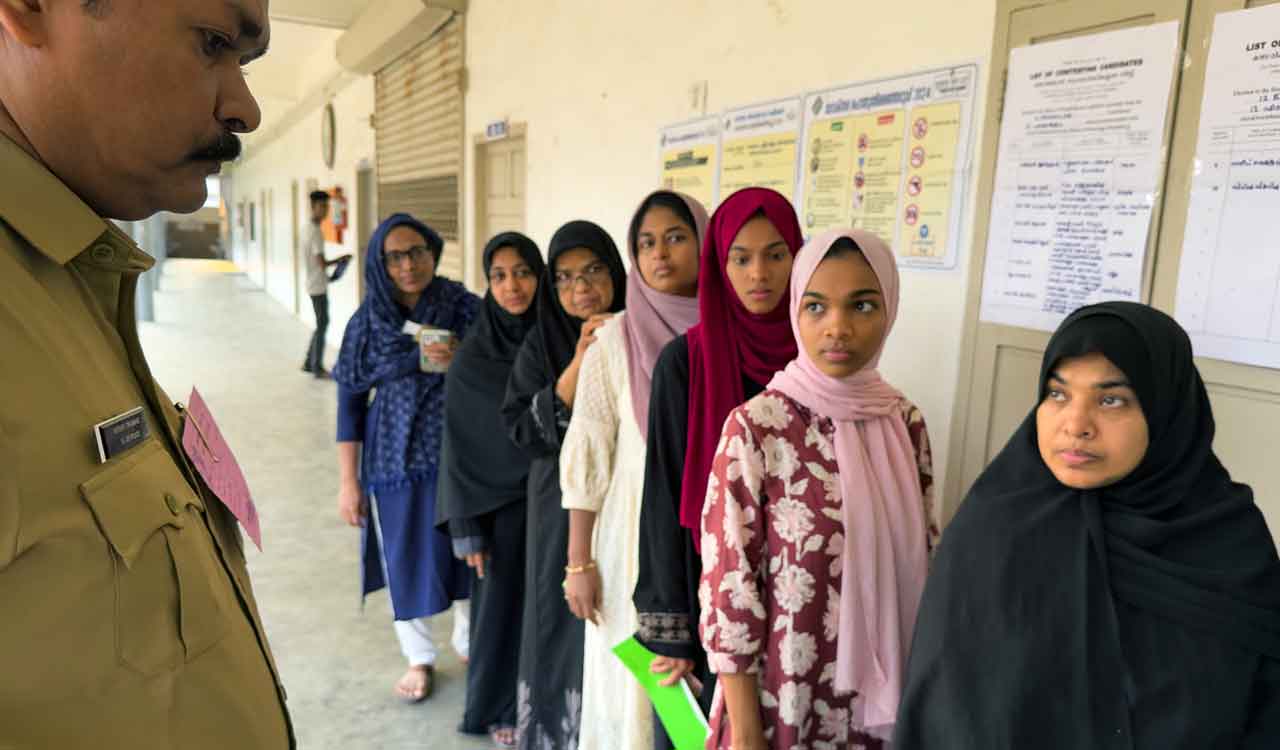 Polling for all 20 LS constituencies underway in Kerala